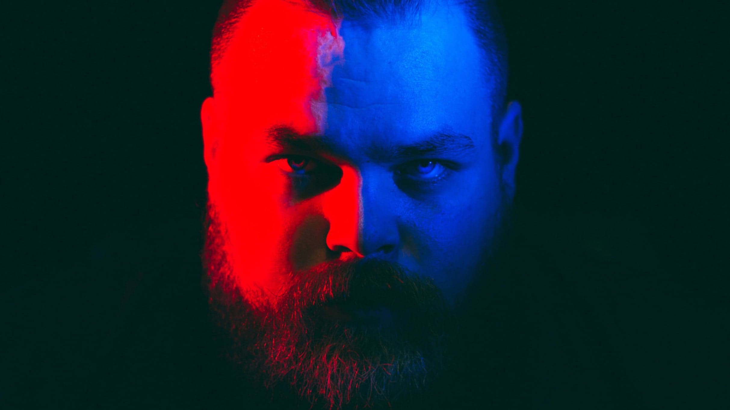 Com Truise